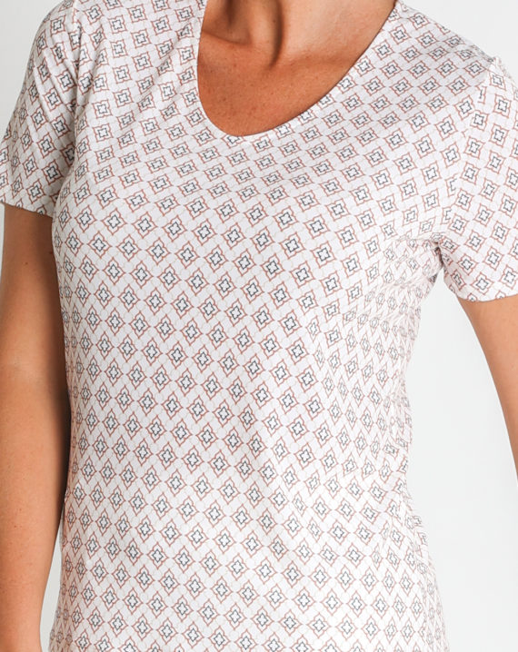 CAMISETA PUNTO ESTAMPADO CUELLO PICO - Imagen 4